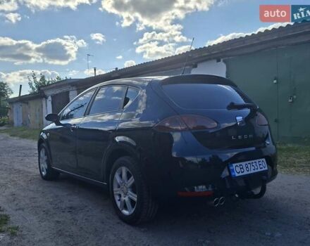 Черный Сеат Леон, объемом двигателя 1.6 л и пробегом 301 тыс. км за 5500 $, фото 1 на Automoto.ua