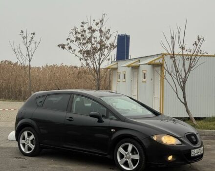 Черный Сеат Леон, объемом двигателя 1.9 л и пробегом 313 тыс. км за 2950 $, фото 3 на Automoto.ua