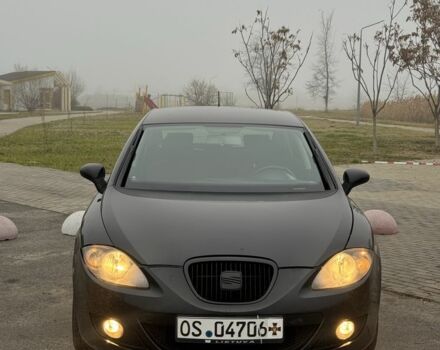 Черный Сеат Леон, объемом двигателя 1.9 л и пробегом 313 тыс. км за 2950 $, фото 1 на Automoto.ua