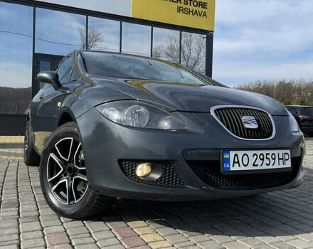 Чорний Сеат Leon, об'ємом двигуна 2 л та пробігом 270 тис. км за 5850 $, фото 3 на Automoto.ua