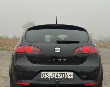 Черный Сеат Леон, объемом двигателя 1.9 л и пробегом 313 тыс. км за 2950 $, фото 5 на Automoto.ua