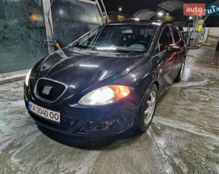 Чорний Сеат Leon, об'ємом двигуна 2 л та пробігом 164 тис. км за 5500 $, фото 5 на Automoto.ua