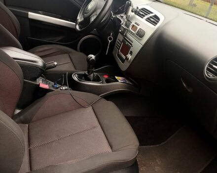 Черный Сеат Леон, объемом двигателя 1.4 л и пробегом 264 тыс. км за 5400 $, фото 8 на Automoto.ua