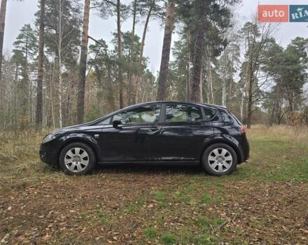 Черный Сеат Леон, объемом двигателя 2 л и пробегом 60 тыс. км за 8000 $, фото 3 на Automoto.ua