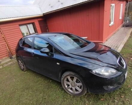 Черный Сеат Леон, объемом двигателя 2 л и пробегом 182 тыс. км за 4900 $, фото 2 на Automoto.ua