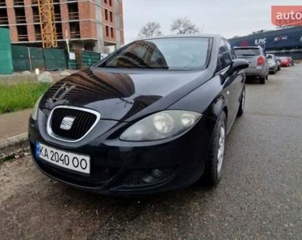 Чорний Сеат Leon, об'ємом двигуна 2 л та пробігом 164 тис. км за 5500 $, фото 4 на Automoto.ua