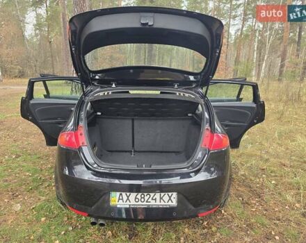 Черный Сеат Леон, объемом двигателя 2 л и пробегом 60 тыс. км за 8000 $, фото 5 на Automoto.ua