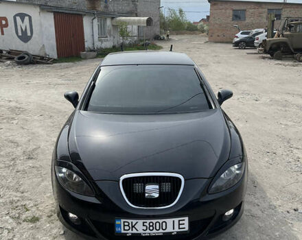 Черный Сеат Леон, объемом двигателя 1.8 л и пробегом 255 тыс. км за 4999 $, фото 12 на Automoto.ua