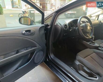 Черный Сеат Леон, объемом двигателя 2 л и пробегом 201 тыс. км за 4700 $, фото 16 на Automoto.ua