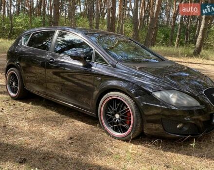 Черный Сеат Леон, объемом двигателя 1.4 л и пробегом 254 тыс. км за 5900 $, фото 3 на Automoto.ua