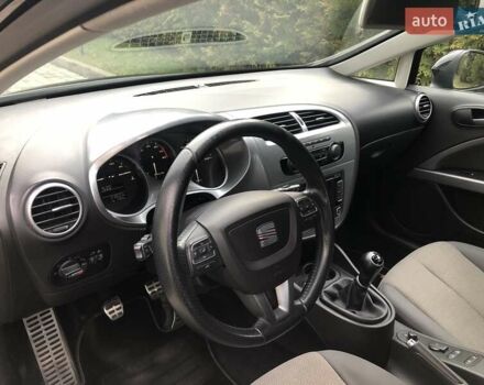 Чорний Сеат Leon, об'ємом двигуна 1.4 л та пробігом 210 тис. км за 7700 $, фото 10 на Automoto.ua