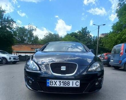 Чорний Сеат Leon, об'ємом двигуна 1.8 л та пробігом 206 тис. км за 6500 $, фото 2 на Automoto.ua