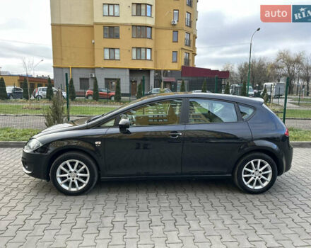 Черный Сеат Леон, объемом двигателя 1.4 л и пробегом 165 тыс. км за 6500 $, фото 4 на Automoto.ua