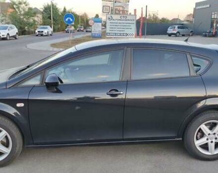 Черный Сеат Леон, объемом двигателя 1.39 л и пробегом 180 тыс. км за 6500 $, фото 3 на Automoto.ua