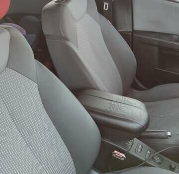 Черный Сеат Леон, объемом двигателя 1.39 л и пробегом 180 тыс. км за 6500 $, фото 15 на Automoto.ua