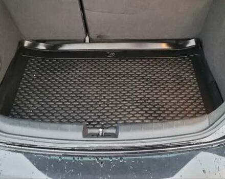 Сеат Леон 2011 в Киеве на Automoto.ua Черный Сеат Леон, объемом двигателя 1.8 л и пробегом 200 тыс. км за 8500 $, фото 8 на Automoto.ua