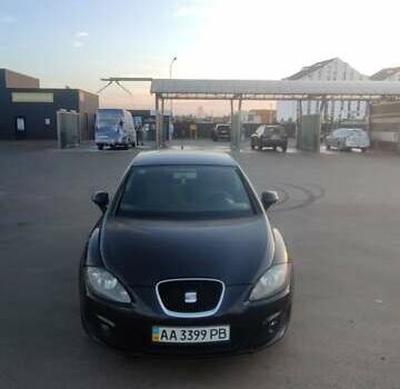 Черный Сеат Леон, объемом двигателя 1.39 л и пробегом 180 тыс. км за 6500 $, фото 5 на Automoto.ua