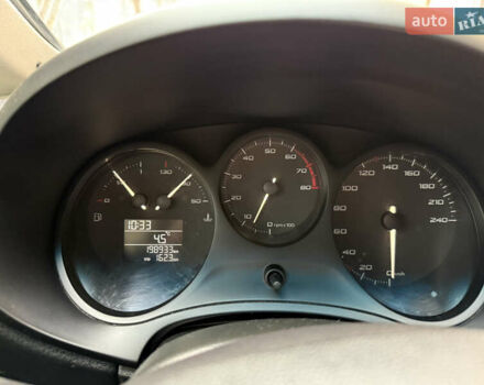 Черный Сеат Леон, объемом двигателя 1.39 л и пробегом 199 тыс. км за 5700 $, фото 10 на Automoto.ua