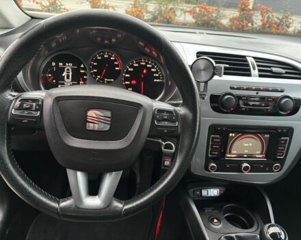 Черный Сеат Леон, объемом двигателя 1.4 л и пробегом 200 тыс. км за 6600 $, фото 9 на Automoto.ua