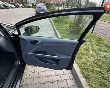 Черный Сеат Леон, объемом двигателя 1.4 л и пробегом 165 тыс. км за 6500 $, фото 18 на Automoto.ua