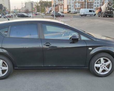 Черный Сеат Леон, объемом двигателя 1.39 л и пробегом 180 тыс. км за 6500 $, фото 4 на Automoto.ua