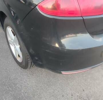 Черный Сеат Леон, объемом двигателя 1.39 л и пробегом 180 тыс. км за 6500 $, фото 22 на Automoto.ua