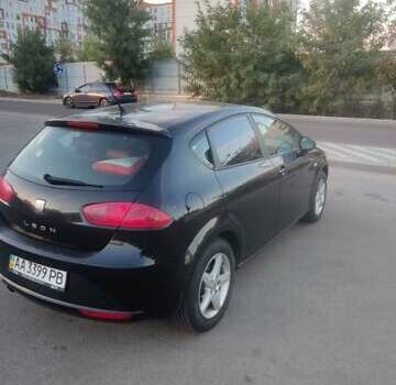 Черный Сеат Леон, объемом двигателя 1.39 л и пробегом 180 тыс. км за 6500 $, фото 7 на Automoto.ua