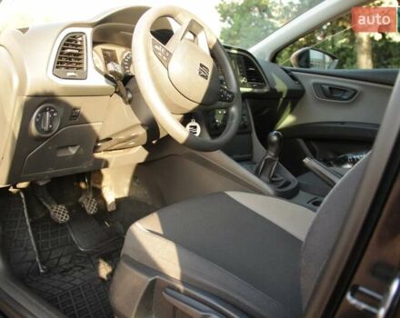 Чорний Сеат Leon, об'ємом двигуна 1.2 л та пробігом 146 тис. км за 7500 $, фото 7 на Automoto.ua