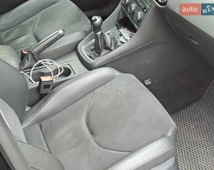 Черный Сеат Леон, объемом двигателя 1.6 л и пробегом 280 тыс. км за 11190 $, фото 6 на Automoto.ua