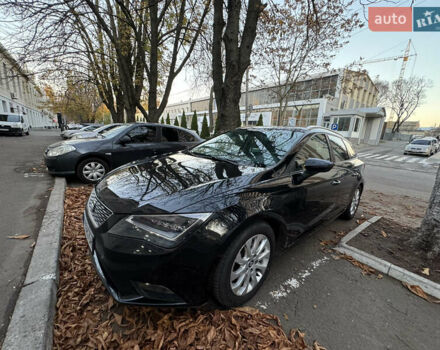 Черный Сеат Леон, объемом двигателя 1.6 л и пробегом 280 тыс. км за 10700 $, фото 2 на Automoto.ua