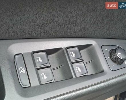 Черный Сеат Леон, объемом двигателя 1.6 л и пробегом 280 тыс. км за 11190 $, фото 10 на Automoto.ua