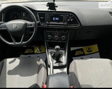Сеат Леон 2014 в Мукачеве на Automoto.ua Черный Сеат Леон, объемом двигателя 1.6 л и пробегом 250 тыс. км за 10300 $, фото 7 на Automoto.ua