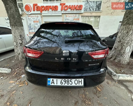 Черный Сеат Леон, объемом двигателя 1.6 л и пробегом 280 тыс. км за 10700 $, фото 5 на Automoto.ua