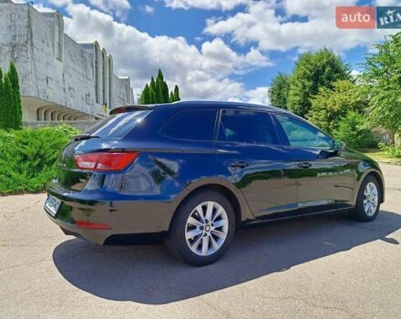 Чорний Сеат Leon, об'ємом двигуна 1.6 л та пробігом 275 тис. км за 17000 $, фото 6 на Automoto.ua