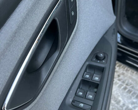 Черный Сеат Леон, объемом двигателя 1.6 л и пробегом 208 тыс. км за 16000 $, фото 11 на Automoto.ua