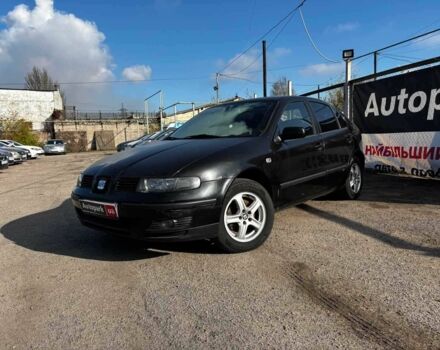 Черный Сеат Леон, объемом двигателя 1.8 л и пробегом 270 тыс. км за 3140 $, фото 1 на Automoto.ua