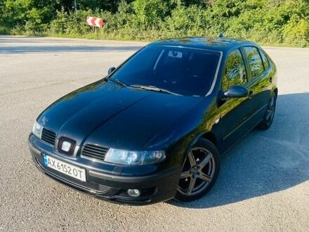 Чорний Сеат Leon, об'ємом двигуна 1.6 л та пробігом 271 тис. км за 4100 $, фото 1 на Automoto.ua