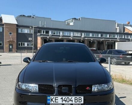 Чорний Сеат Leon, об'ємом двигуна 1.8 л та пробігом 297 тис. км за 5900 $, фото 1 на Automoto.ua