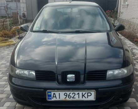 Черный Сеат Леон, объемом двигателя 2 л и пробегом 216 тыс. км за 4100 $, фото 1 на Automoto.ua