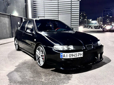 Черный Сеат Леон, объемом двигателя 1.76 л и пробегом 180 тыс. км за 5500 $, фото 1 на Automoto.ua