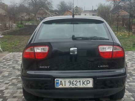 Чорний Сеат Leon, об'ємом двигуна 1.6 л та пробігом 216 тис. км за 4100 $, фото 1 на Automoto.ua