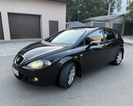 Чорний Сеат Leon, об'ємом двигуна 2 л та пробігом 381 тис. км за 3000 $, фото 1 на Automoto.ua