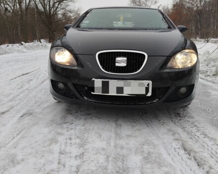 Чорний Сеат Leon, об'ємом двигуна 1.9 л та пробігом 374 тис. км за 2300 $, фото 1 на Automoto.ua