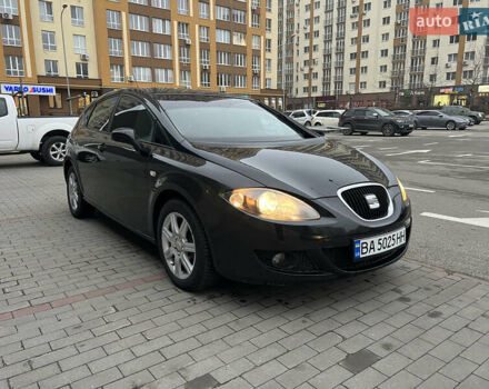 Черный Сеат Леон, объемом двигателя 2 л и пробегом 212 тыс. км за 4600 $, фото 1 на Automoto.ua