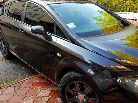 Сеат Leon 2006 у Києві на Automoto.ua Чорний Сеат Leon, об'ємом двигуна 16 л та пробігом 216 тис. км за 5500 $, фото 1 на Automoto.ua