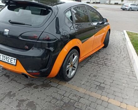 Чорний Сеат Leon, об'ємом двигуна 2 л та пробігом 202 тис. км за 4600 $, фото 1 на Automoto.ua