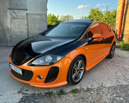 Чорний Сеат Leon, об'ємом двигуна 2 л та пробігом 203 тис. км за 4300 $, фото 1 на Automoto.ua