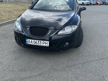 Черный Сеат Леон, объемом двигателя 1.6 л и пробегом 277 тыс. км за 5200 $, фото 1 на Automoto.ua