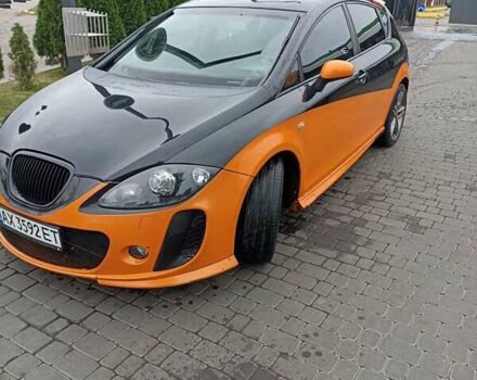 Черный Сеат Леон, объемом двигателя 2 л и пробегом 200 тыс. км за 5300 $, фото 1 на Automoto.ua