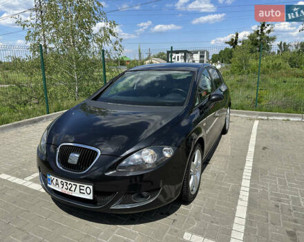 Черный Сеат Леон, объемом двигателя 1.39 л и пробегом 262 тыс. км за 6000 $, фото 1 на Automoto.ua